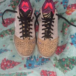 LEBRON 19 LOW 'SAFARI' $80