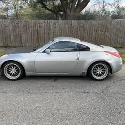 2004 Nissan 350z