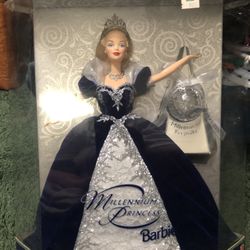 1999 VINTAGE MILLENNIUM PRINCESS COLLECTIBLE BARBIE