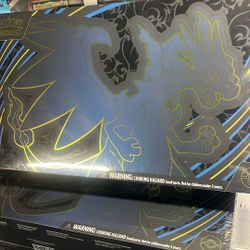 Pokemon Mega Charizard X ex Ultra-Premium Collection Box