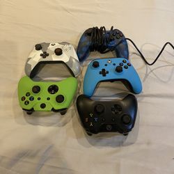 Xbox controllers Two Wireless 