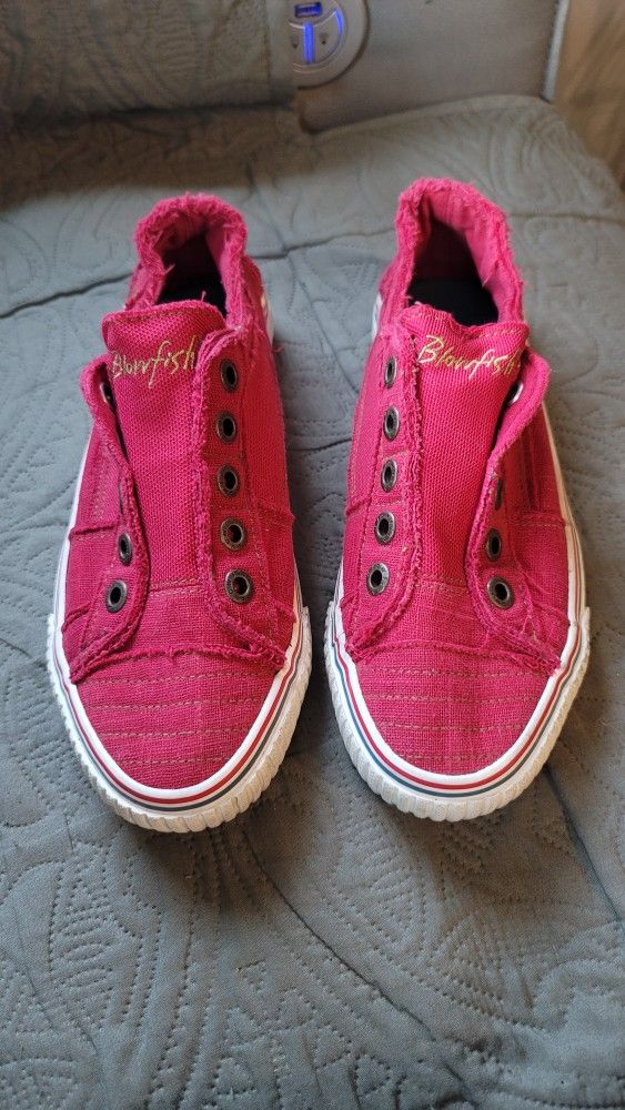 Blowfish Malibu  Slip On Sneakers  (Red)