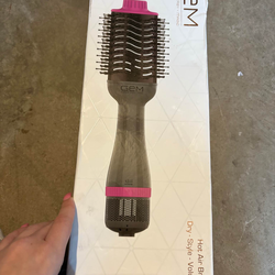 Gem Hot Air Styling Brush