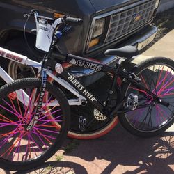 Black 26” SE 