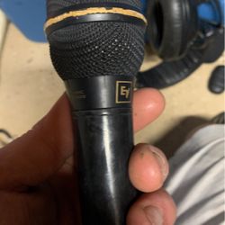 Ev Mic 