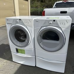 Whirlpool Washer & Dryer Set 