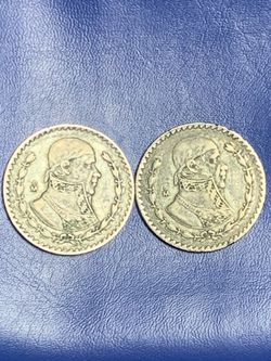 Mexican Un Peso Coins Lot of 2
