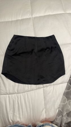 Black Satin Skirt Forever 21 Size M