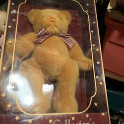 Vintage 1996 NIB Bear