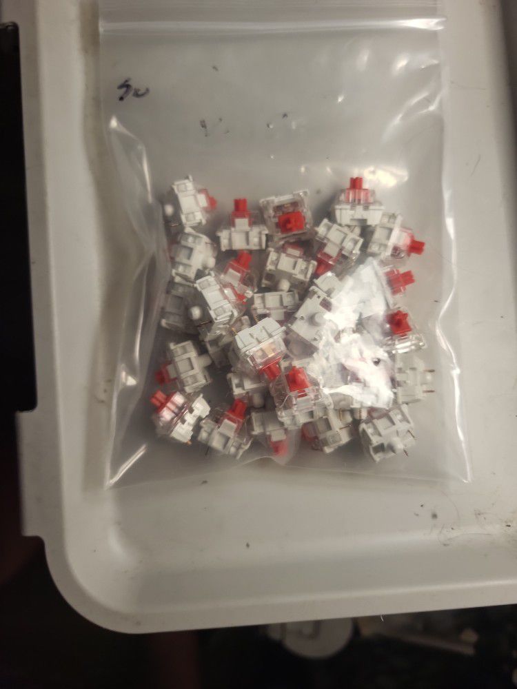 Bag Of 30 Cherry MX red Linear Switches