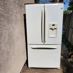 GE PROFILE REFRIGERATOR WORKING PERFECT EVERYTHING 
