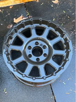 1 ProComp wheel 18” with 6x135 bolt pattern  Ford F-150