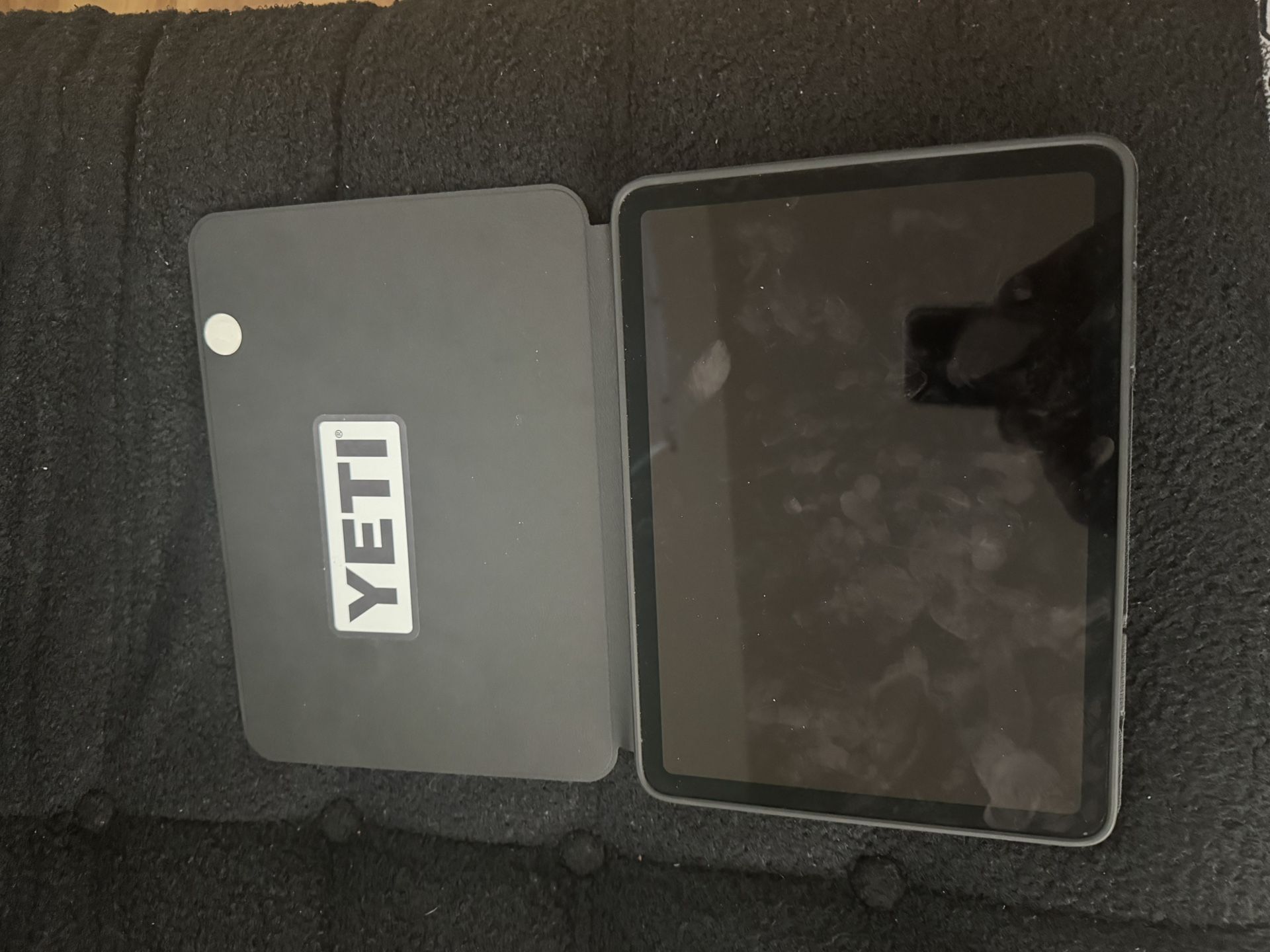 IPAD AIR 11 & Iwatch 10