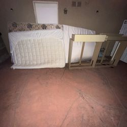 Free Twin  Bed Mattress Set And Queen Mattress With Topper 