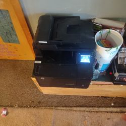 Black hp color printer scanner and faxer