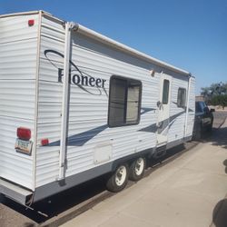 Pioneer Fleetwood Trailer 2006