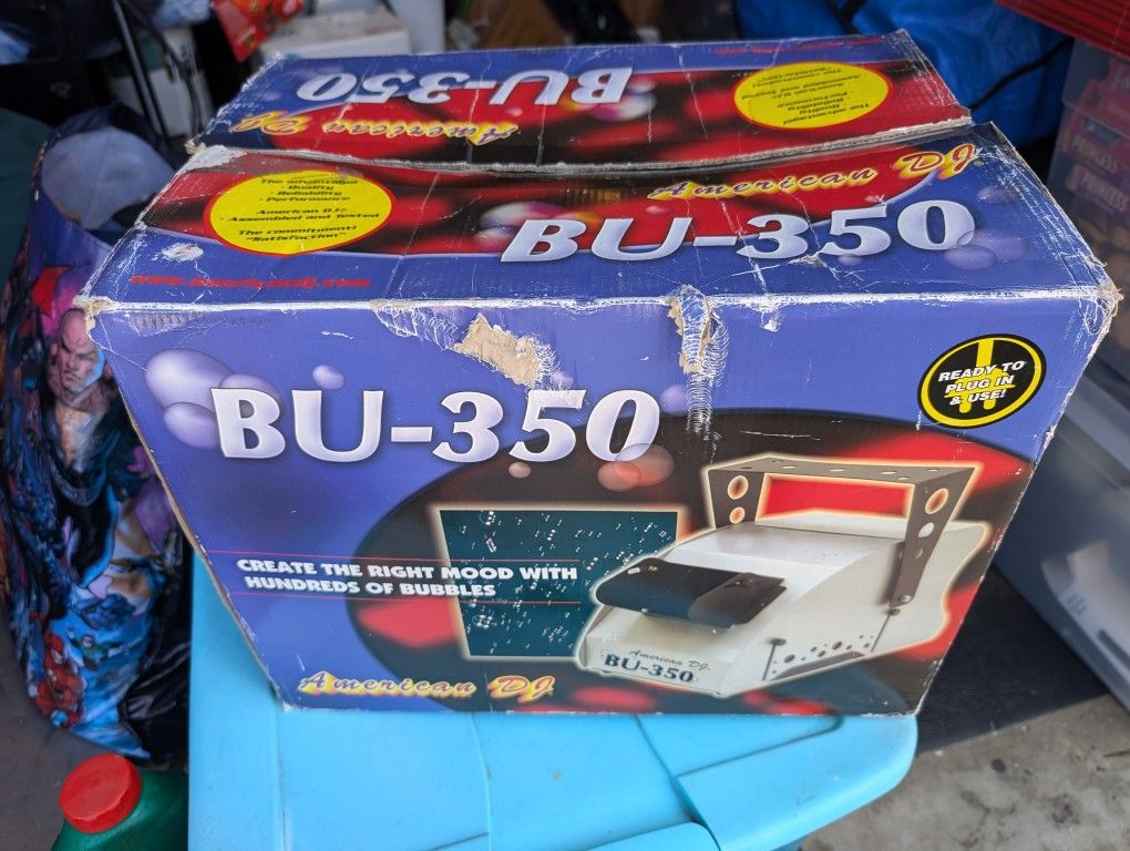 AMERICAN DJ BU-350 Professional Bubble Machine