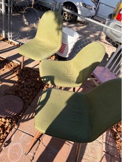Regular height chairs