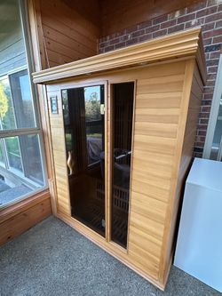 3-Person Infrared Sauna