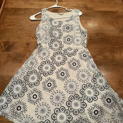 Woman’s Mysteree Lace Dress Shipping Avaialbe 