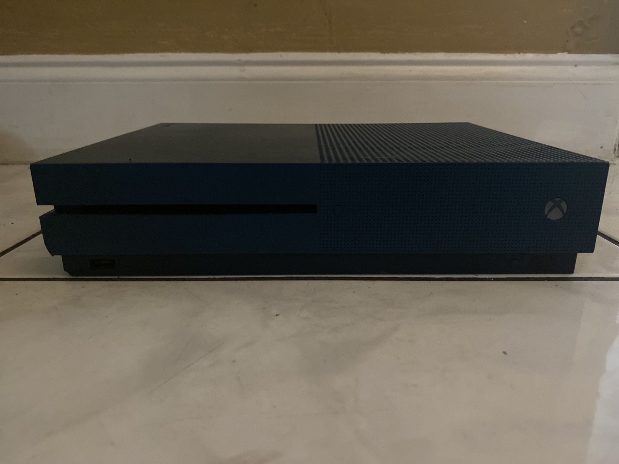 Broken Xbox