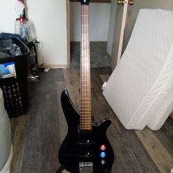 Yamaha RBX A2 active pickups,led knobs for volume and tone. Excellent condition new never used