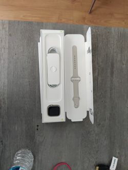 Apple Watch Series 8
