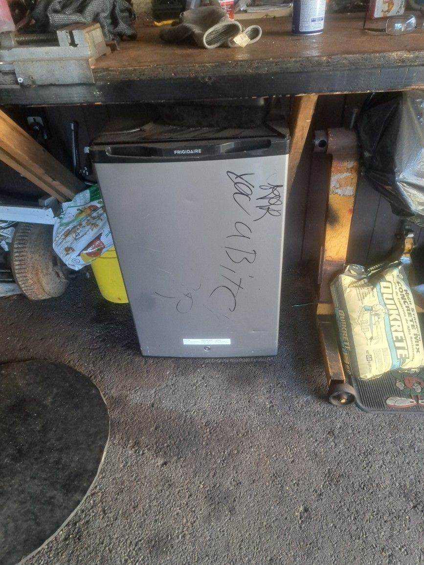 Mini Fridge