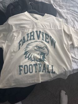 Fairview holister cropped fit
