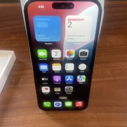 iPhone 16 Pro Max (1TB) UNLOCKED 