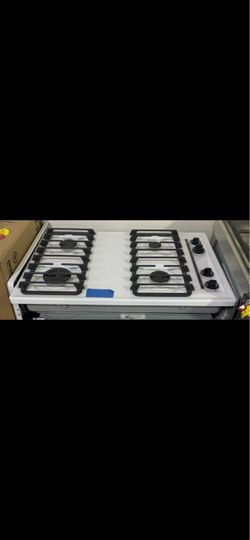 White Gas Cooktop with 4 Burners