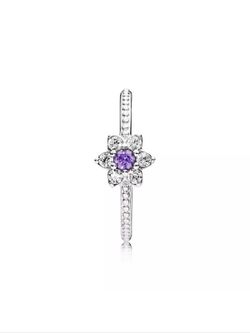 White topaz, amethyst, silver ring