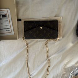 Louis Vuitton Wallet 