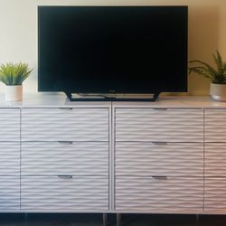 Wayfair White Gloss Dressers (2)