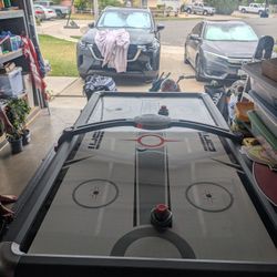 Air Hockey Table 