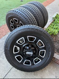 20 Ford f250 stock wheels 275/65/20