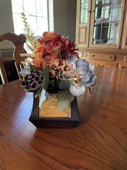 Custom Fall Table Arrangement 14” Tall