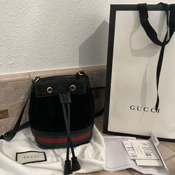 Gucci Bucket Bag 