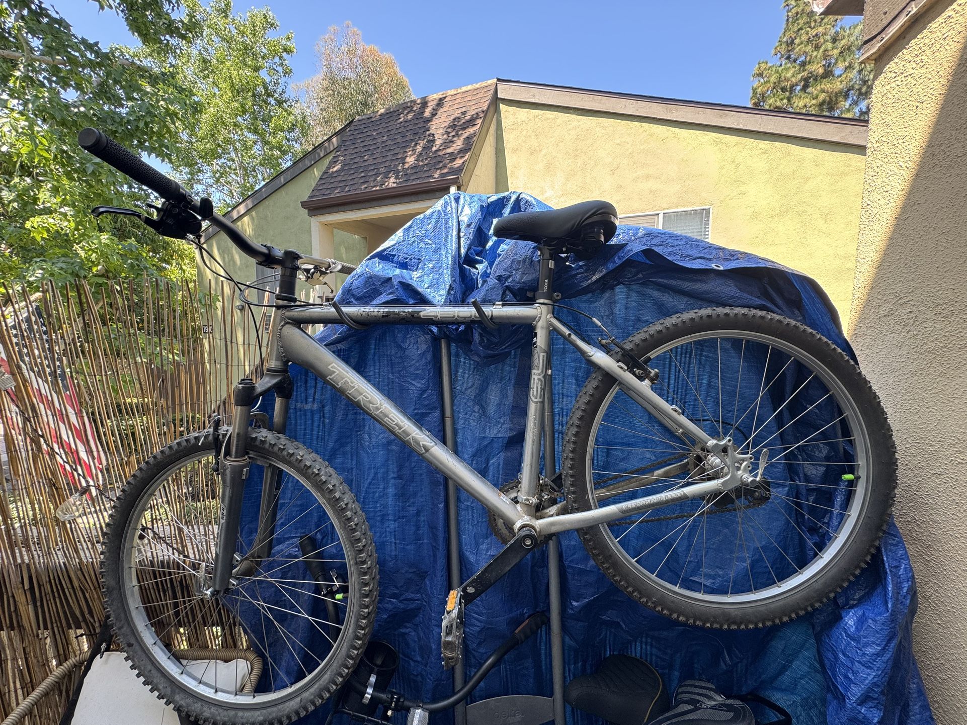 Trek 4500