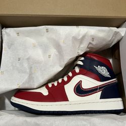 Womens Air Jordan 1 MID SE