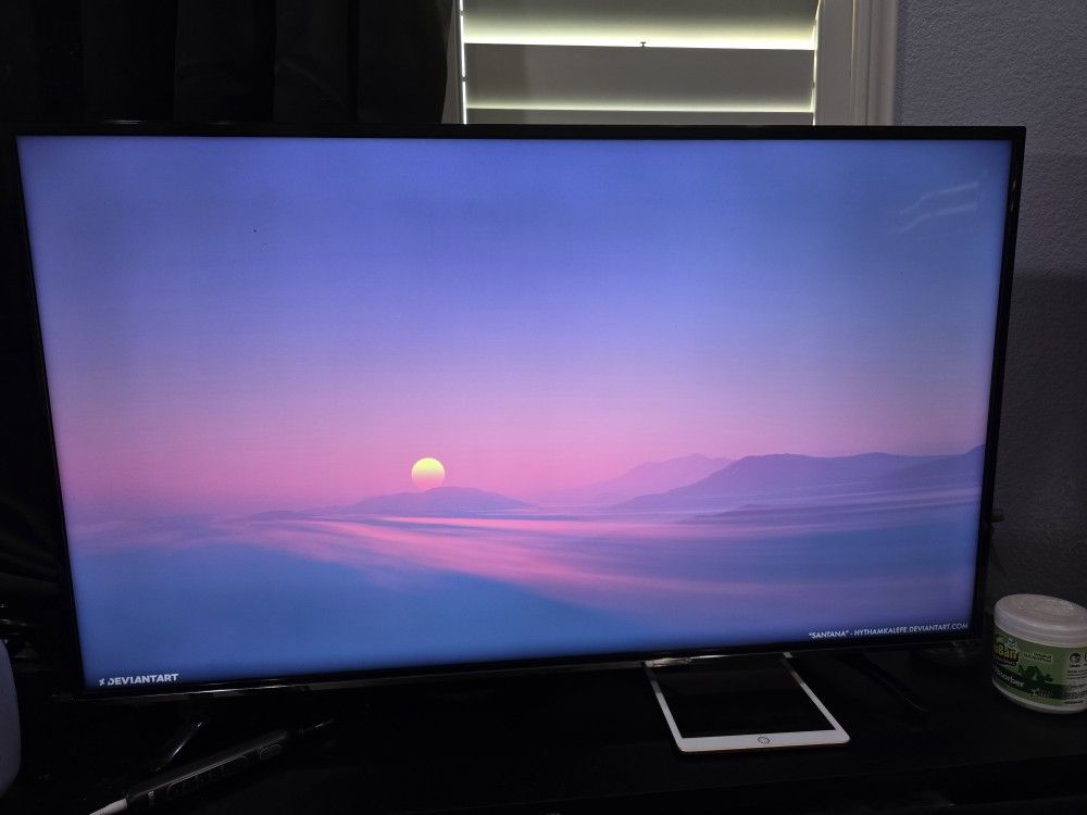 Hisense TV 43inch $25