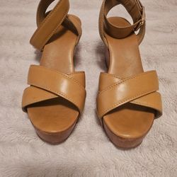 Tori Burch Wedge Sandals/7.5