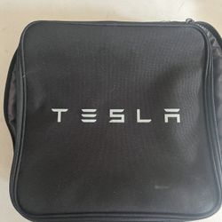 Tesla Mobile Connector Kit