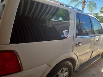 2003 Lincoln Navigator