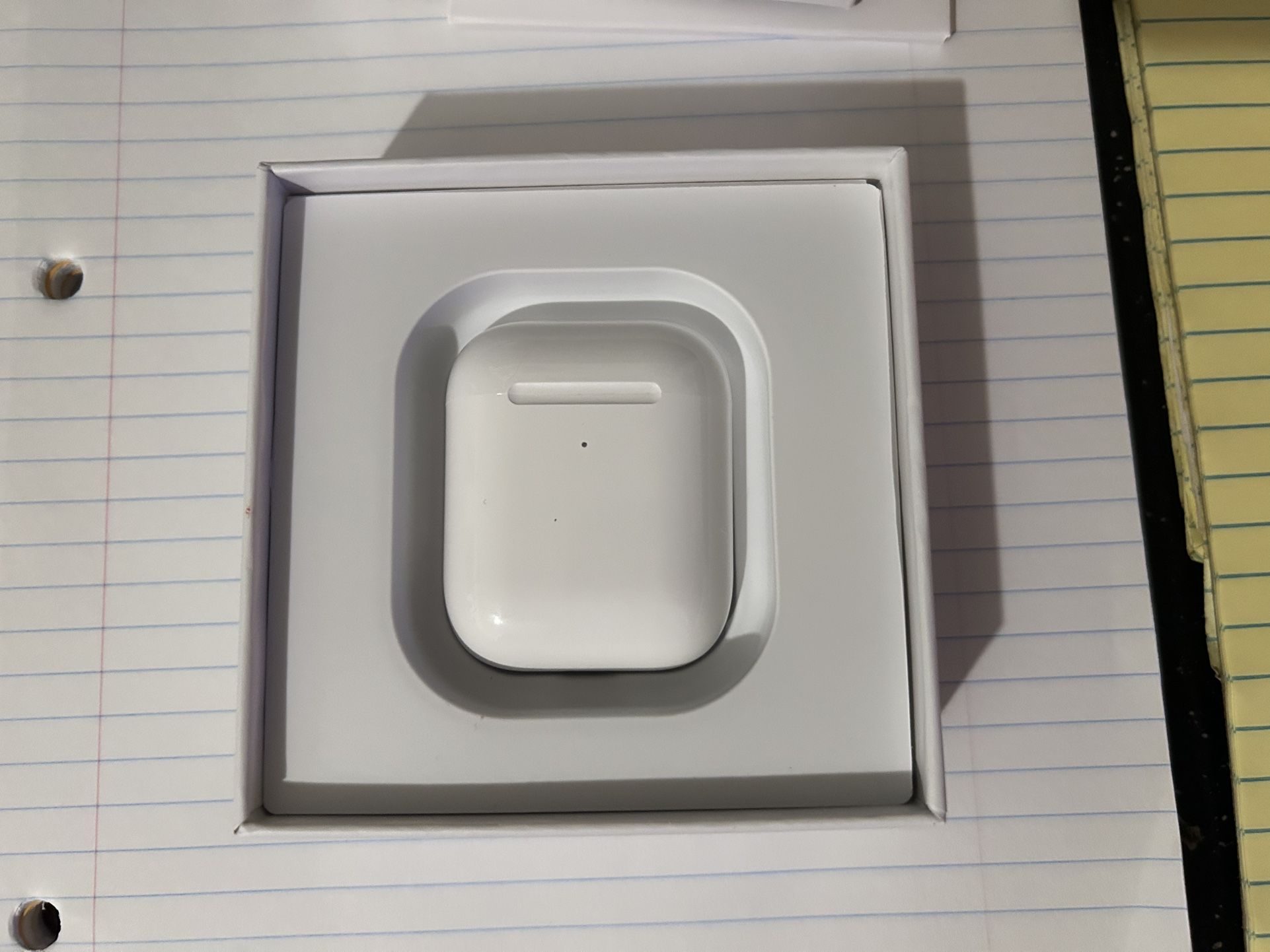 Apple AirPods (2nd Gen)