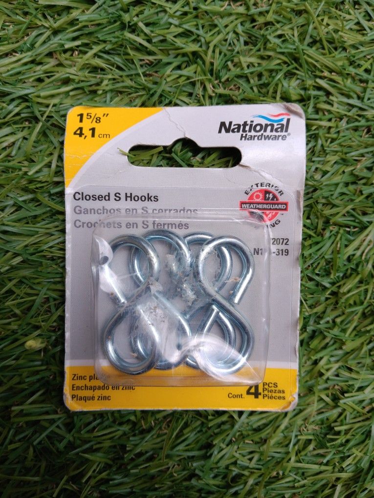 Closed S Hooks
