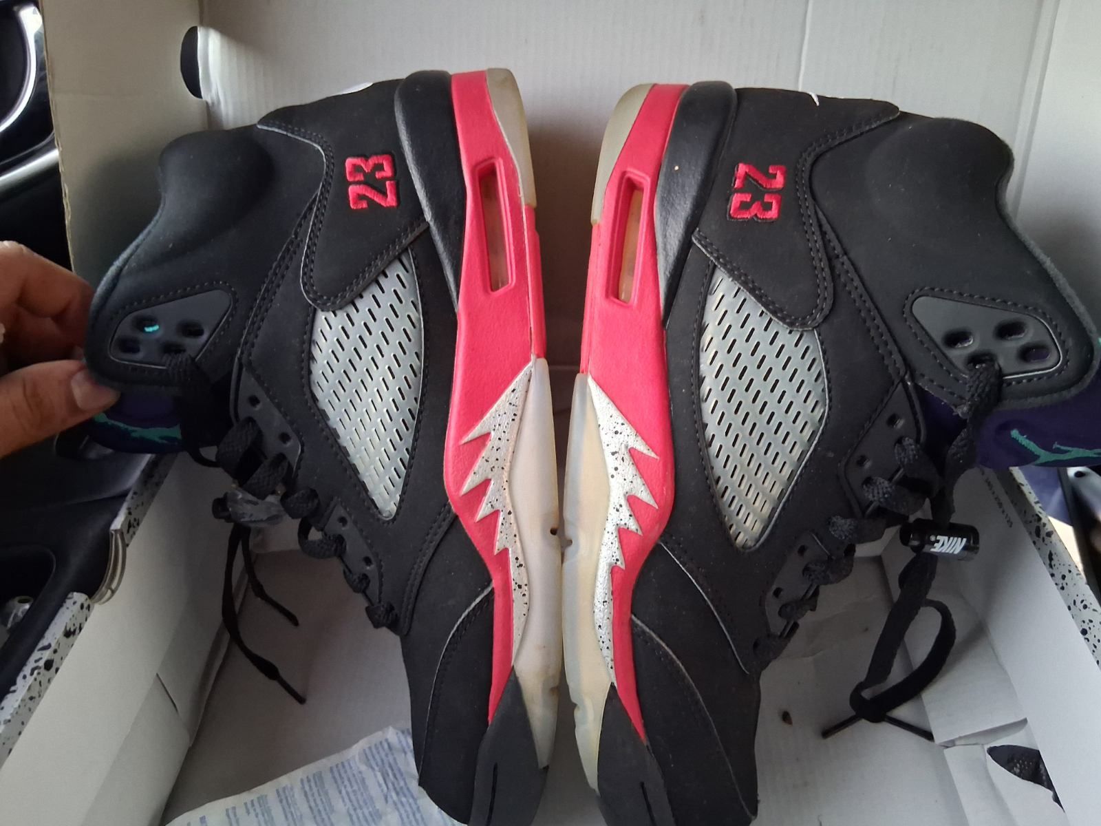 Air Jordan 5 Retro Fire Red Metallic Grape