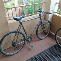  Vintage Mongoose Hill Topper Mountain Bike Gun Metal