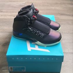 Jordan 17 Doernbecher Sz10.5
