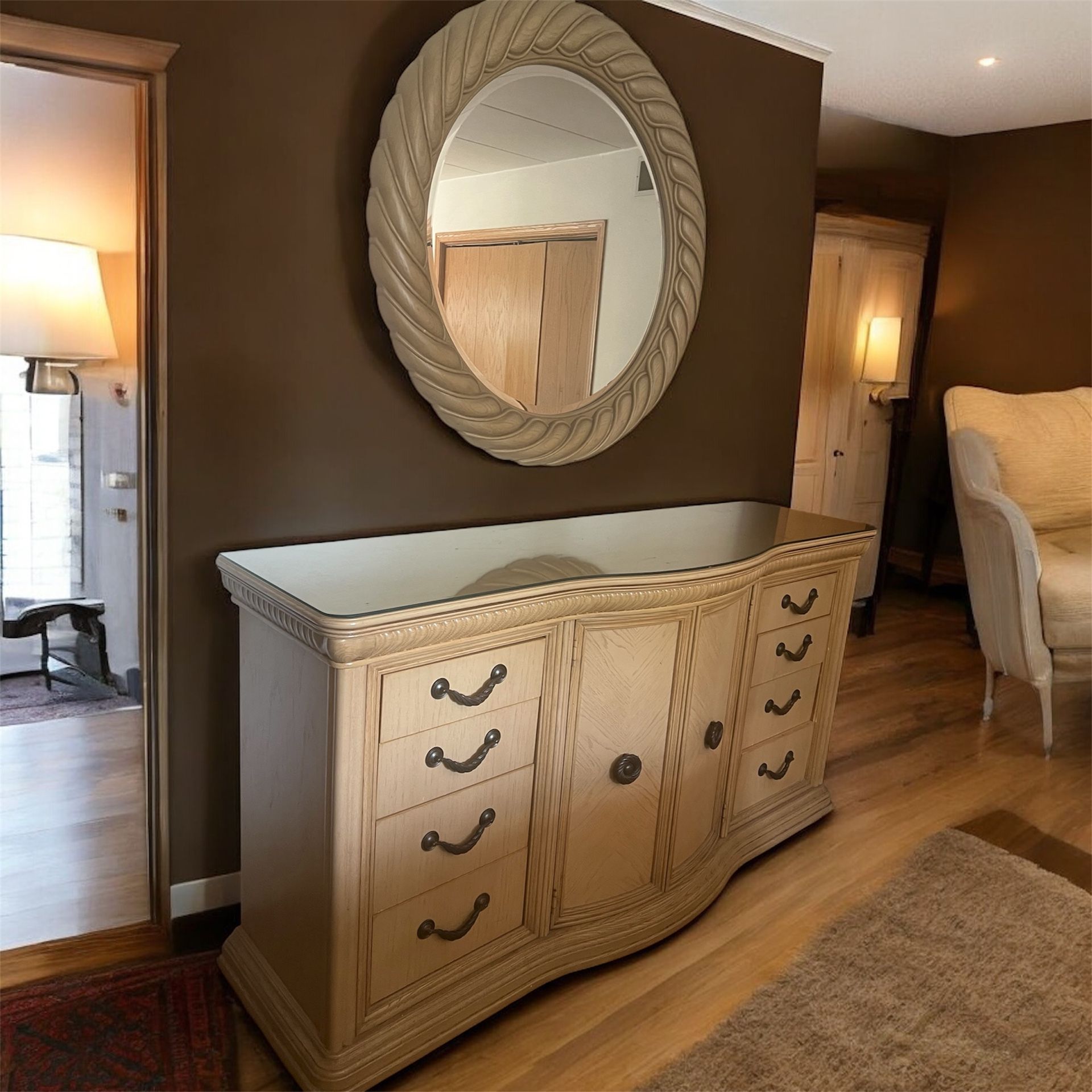 Beautiful All Wood Basset King Size Bedroom Set.